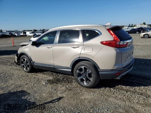 ✅ 2019 Honda CR-V Touring • VIN: 5J6RW2H99KL017038 • Lot: 85514715. Listed on Copart with 70,105 mi. Free auction sales archive from the USA and detailed vehicle history report at DreamBid. Image 2.
