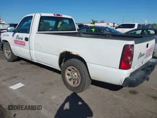 ✅ 2007 Chevrolet Silverado 1500 Work Truck • VIN: 3GCEC14X57G183749 • Lot: 43452563. Wystawiony na IAAI z przebiegiem 212 203 mil. Bezpłatny archiwum sprzedaży aukcyjnych z USA i szczegółowy raport historii pojazdu na DreamBid. Zdjęcie 3.