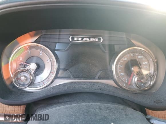 ✅ 2019 Ram 3500 Longhorn • VIN: 3C63RRKL5KG691918 • Lot: 90821595. Wystawiony na Copart z przebiegiem Nie podano. Bezpłatny archiwum sprzedaży aukcyjnych z USA i szczegółowy raport historii pojazdu na DreamBid. Zdjęcie 9.