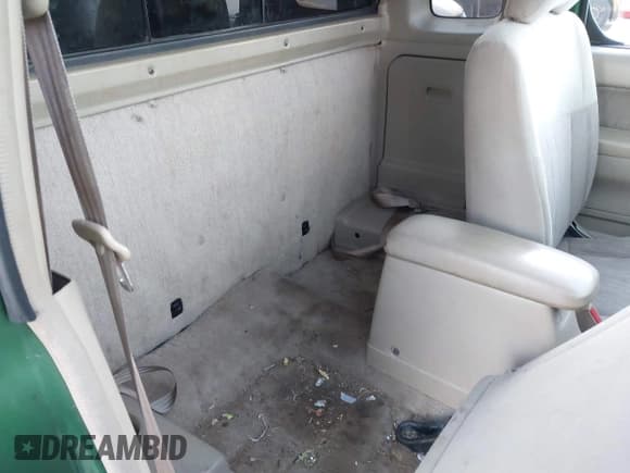 ✅ 1998 Nissan Frontier XE • VIN: 1N6DD26S2WC313033 • Lot: 43476844. Listed on IAAI with 184,307 mi. Free auction sales archive from the USA and detailed vehicle history report at DreamBid. Image 8.