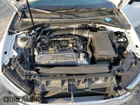 ✅ 2018 Audi RS 3 • VIN: WUABWGFF4J1904136 • Лот: 83492944. Опубликован ранее на Copart с пробегом 38 499 миль. Бесплатный доступ к архиву аукционных продаж из США и подробный отчёт об истории автомобиля на DreamBid. Изображение 11.