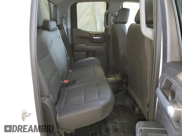 ✅ 2022 GMC Sierra 1500 Pro • VIN: 1GTRHAEK4NZ544455 • Lot: 59938465. Wystawiony na Copart z przebiegiem 92 134 mil. Bezpłatny archiwum sprzedaży aukcyjnych z USA i szczegółowy raport historii pojazdu na DreamBid. Zdjęcie 10.