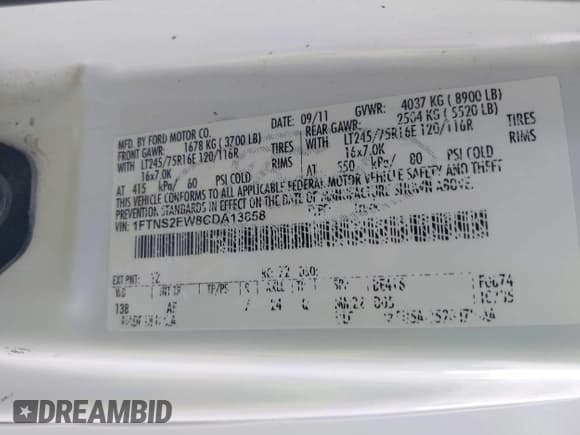 ✅ 2012 Ford Econoline Cargo Commercial • VIN: 1FTNS2EW8CDA13858 • Lot: 42473899. Wystawiony na IAAI z przebiegiem 336 332 mil. Bezpłatny archiwum sprzedaży aukcyjnych z USA i szczegółowy raport historii pojazdu na DreamBid. Zdjęcie 9.