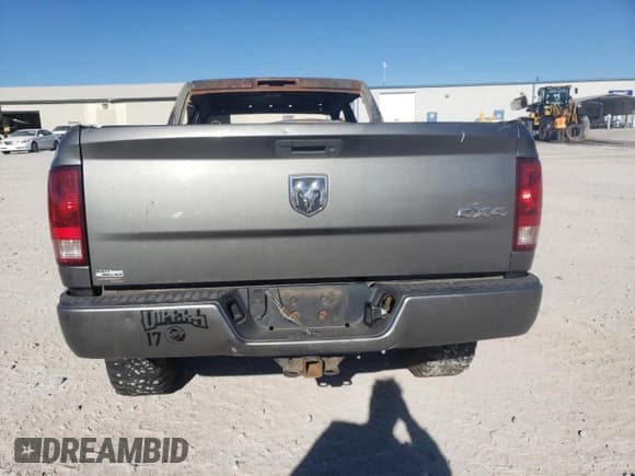 ✅ 2012 Ram 2500 ST • VIN: 3C6TD5CT0CG272656 • Лот: 92981595. Опубликован ранее на Copart с пробегом Не указан. Бесплатный доступ к архиву аукционных продаж из США и подробный отчёт об истории автомобиля на DreamBid. Изображение 6.