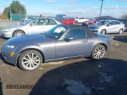 ✅ 2006 Mazda MX-5 Miata Grand Touring • VIN: JM1NC25FX60122377 • Lot: 43743114. Wystawiony na IAAI z przebiegiem 144 588 mil. Bezpłatny archiwum sprzedaży aukcyjnych z USA i szczegółowy raport historii pojazdu na DreamBid. Zdjęcie 14.