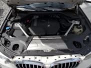 ✅ 2019 BMW X3 sDrive30i • VIN: 5UXTR7C56KLF26915 • Лот: 87270765. Опубликован ранее на Copart с пробегом 157 782 миль. Бесплатный доступ к архиву аукционных продаж из США и подробный отчёт об истории автомобиля на DreamBid. Изображение 12.