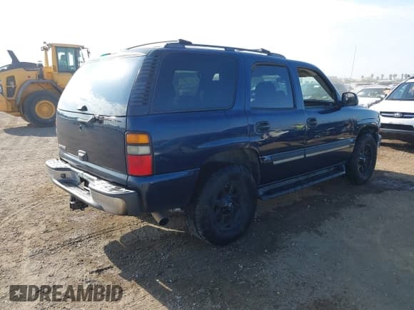✅ 2006 Chevrolet Tahoe LS • VIN: 1GNEC13V36R133552 • Lot: 42692012. Listed on IAAI with 382,242 mi. Free auction sales archive from the USA and detailed vehicle history report at DreamBid. Image 4.