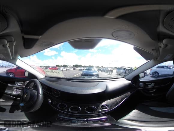 ✅ 2018 Mercedes-Benz E 300 • VIN: WDDZF4JBXJA327472 • Lot: 43245269. Listed on IAAI with 63,797 mi. Free auction sales archive from the USA and detailed vehicle history report at DreamBid. Image 18.