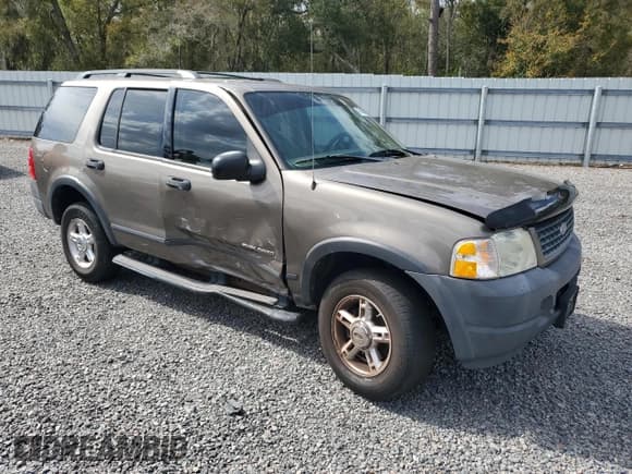 ✅ 2004 Ford Explorer XLS • VIN: 1FMZU62K64UB68846 • Lot: 47682605. Wystawiony na Copart z przebiegiem Nie podano. Bezpłatny archiwum sprzedaży aukcyjnych z USA i szczegółowy raport historii pojazdu na DreamBid. Zdjęcie 4.