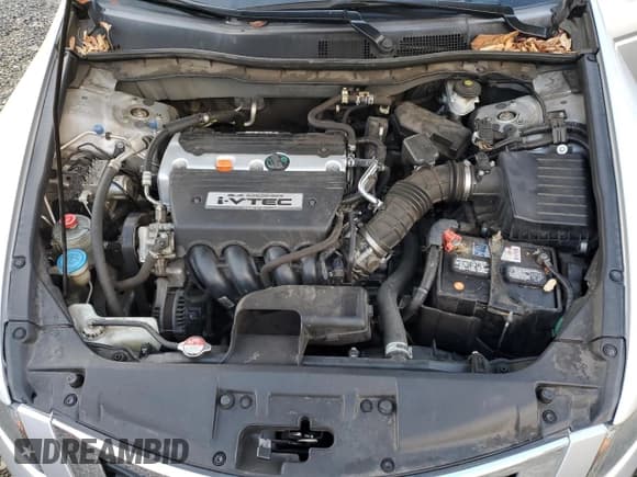 ✅ 2009 Honda Accord LX-P • VIN: 1HGCP26419A039350 • Lot: 93388155. Listed on Copart with 162,963 mi. Free auction sales archive from the USA and detailed vehicle history report at DreamBid. Image 11.