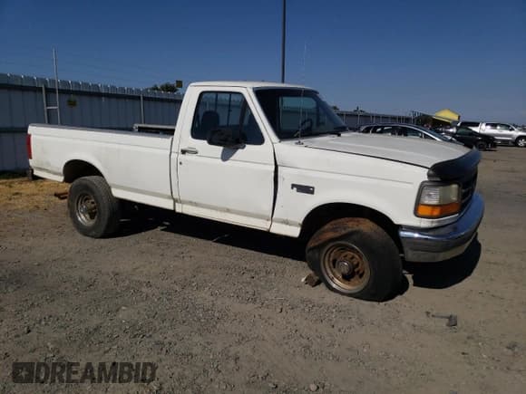 ✅ 1994 Ford F-250 • VIN: 1FTHF26GXRNB67418 • Lot: 58497825. Listed on Copart with Not provided. Free auction sales archive from the USA and detailed vehicle history report at DreamBid. Image 4.