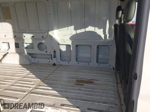 ✅ 2023 Ford Transit Cargo • VIN: 1FTBR3X80PKB45078 • Lot: 41487801. Listed on IAAI with 39,060 mi. Free auction sales archive from the USA and detailed vehicle history report at DreamBid. Image 8.