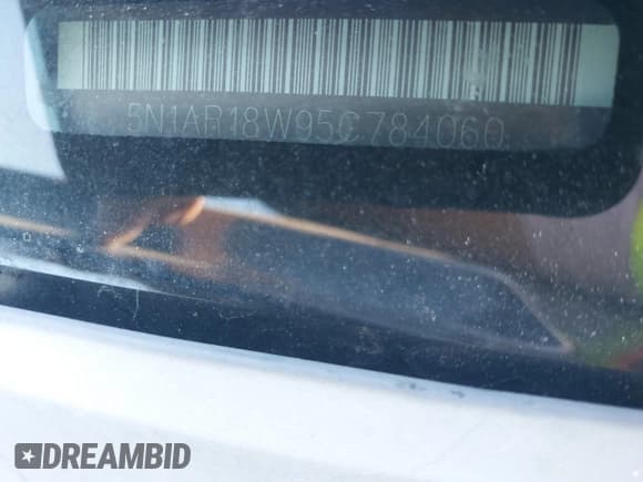 ✅ 2005 Nissan Pathfinder SE • VIN: 5N1AR18W95C784060 • Lot: 43520667. Listed on IAAI with 299,362 mi. Free auction sales archive from the USA and detailed vehicle history report at DreamBid. Image 12.