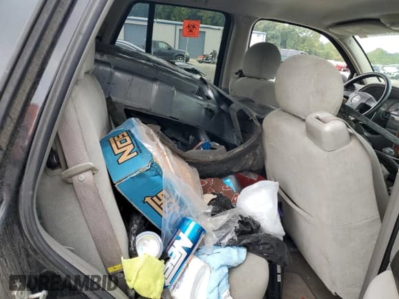 ✅ 2005 Isuzu Ascender S • VIN: 4NUDT13S452703239 • Lot: 72991774. Listed on Copart with Not provided. Free auction sales archive from the USA and detailed vehicle history report at DreamBid. Image 12.