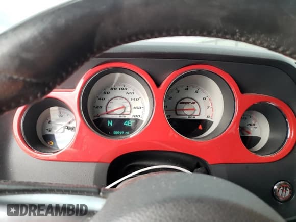 ✅ 2012 Dodge Challenger SRT-8 392 • VIN: 2C3CDYCJ9CH176411 • Lot: 42472935. Wystawiony na Copart z przebiegiem 83 919 mil. Bezpłatny archiwum sprzedaży aukcyjnych z USA i szczegółowy raport historii pojazdu na DreamBid. Zdjęcie 9.