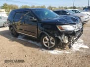 ✅ 2019 Ford Explorer XLT • VIN: 1FM5K7D81KGA95859 • Lot: 89796045. Wystawiony na Copart z przebiegiem 54 455 mil. Bezpłatny archiwum sprzedaży aukcyjnych z USA i szczegółowy raport historii pojazdu na DreamBid. Zdjęcie 4.