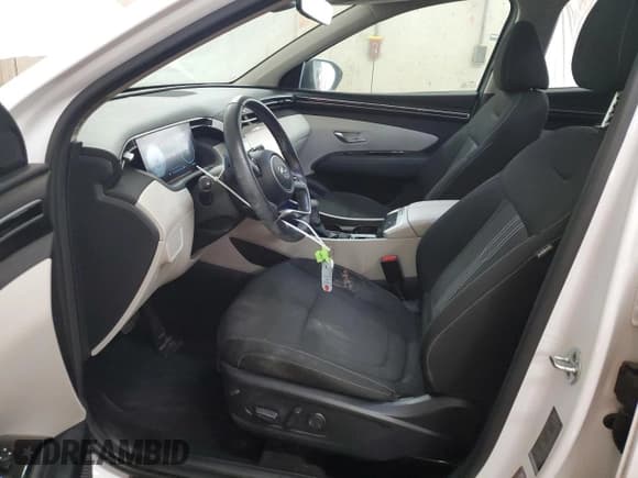 ✅ 2022 Hyundai Tucson SEL • VIN: 5NMJF3AE9NH070652 • Lot: 77156854. Wystawiony na Copart z przebiegiem 44 692 mil. Bezpłatny archiwum sprzedaży aukcyjnych z USA i szczegółowy raport historii pojazdu na DreamBid. Zdjęcie 7.