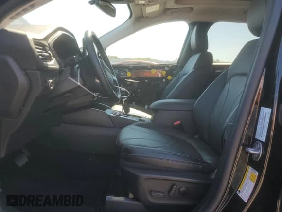 ✅ 2025 Ford Escape Platinum • VIN: 1FMCU9JA1SUA17314 • Lot: 69971455. Listed on Copart with 3,127 mi. Free auction sales archive from the USA and detailed vehicle history report at DreamBid. Image 7.