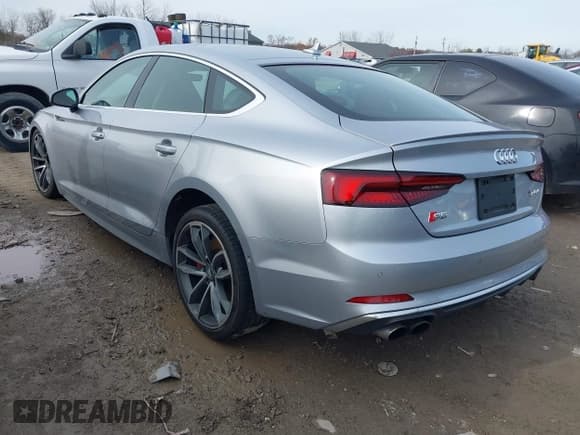 ✅ 2019 Audi S5 Sportback Prestige • VIN: WAUC4CF55KA011706 • Lot: 40804401. Listed on IAAI with 103,817 mi. Free auction sales archive from the USA and detailed vehicle history report at DreamBid. Image 3.