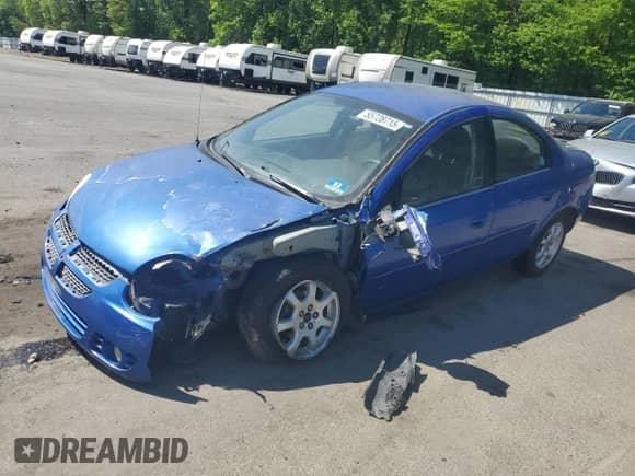2005 Dodge Neon SXT z VIN 1B3ES56C65D266221, wystawiony jako Copart lot #55728715 z przebiegiem 117 499 mil mil oraz Szkoda całkowita • Salvage title. Historia ofert i sprzedaży dostępna na DreamBid. Obrazek 1.