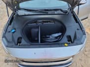 ✅ 2024 Polestar 2 • VIN: YSMFD3KA7RL246355 • Лот: 61068535. Опубликован ранее на Copart с пробегом 8 188 миль. Бесплатный доступ к архиву аукционных продаж из США и подробный отчёт об истории автомобиля на DreamBid. Изображение 11.