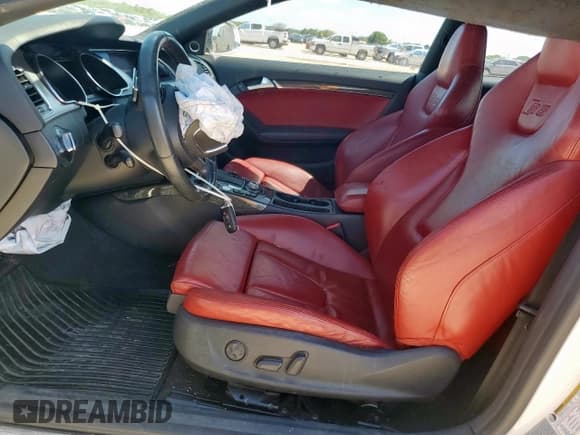 ✅ 2009 Audi S5 • VIN: WAURV78T79A052777 • Lot: 69242625. Listed on Copart with Not provided. Free auction sales archive from the USA and detailed vehicle history report at DreamBid. Image 7.