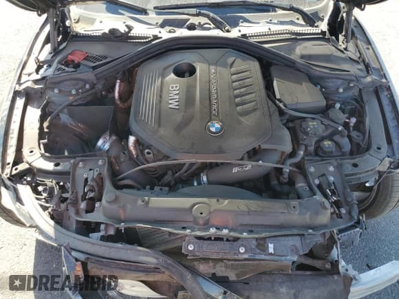 ✅ 2018 BMW 4 Series 440i xDrive • VIN: WBA4J7C5XJBH13816 • Lot: 85102665. Wystawiony na Copart z przebiegiem 93 277 mil. Bezpłatny archiwum sprzedaży aukcyjnych z USA i szczegółowy raport historii pojazdu na DreamBid. Zdjęcie 11.