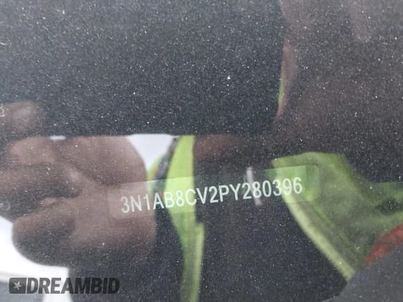 ✅ 2023 Nissan Sentra SV • VIN: 3N1AB8CV2PY280396 • Lot: 43504732. Wystawiony na IAAI z przebiegiem 8 738 mil. Bezpłatny archiwum sprzedaży aukcyjnych z USA i szczegółowy raport historii pojazdu na DreamBid. Zdjęcie 9.