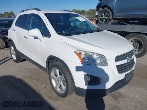 2015 Chevrolet Trax LTZ с VIN 3GNCJTSB5FL181691, выставлен на аукционе IAAI как лот 43522346 с пробегом 110 483 миль миль и . История ставок и продаж доступна на DreamBid. Изображение 1.