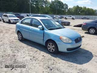 2009 Hyundai Accent Auto GLS z VIN KMHCN46C09U335042, wystawiony jako IAAI lot #43110238 z przebiegiem 140 442 mil mil oraz . Historia ofert i sprzedaży dostępna na DreamBid. Obrazek 1.