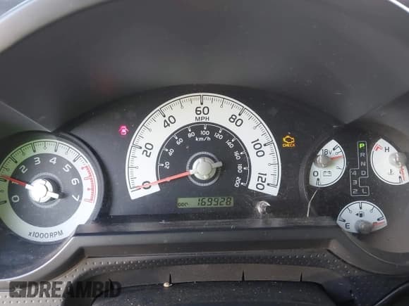 ✅ 2007 Toyota FJ Cruiser • VIN: JTEBU11F170003517 • Лот: 42981636. Опубликован ранее на IAAI с пробегом 169 928 миль. Бесплатный доступ к архиву аукционных продаж из США и подробный отчёт об истории автомобиля на DreamBid. Изображение 7.