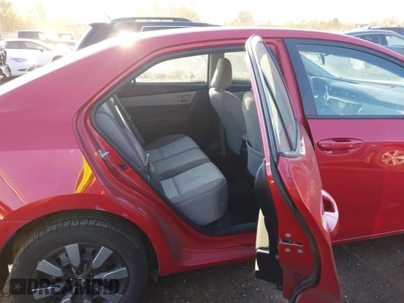 ✅ 2017 Toyota Corolla LE • VIN: 2T1BURHE9HC937142 • Лот: 43613800. Опубликован ранее на IAAI с пробегом 144 792 миль. Бесплатный доступ к архиву аукционных продаж из США и подробный отчёт об истории автомобиля на DreamBid. Изображение 8.