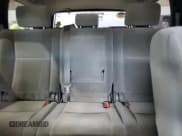 ✅ 2010 Toyota Sequoia SR5 • VIN: 5TDBY5G10AS036606 • Lot: 70224395. Wystawiony na Copart z przebiegiem 287 241 mil. Bezpłatny archiwum sprzedaży aukcyjnych z USA i szczegółowy raport historii pojazdu na DreamBid. Zdjęcie 10.