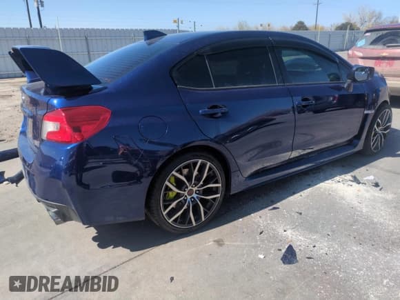 ✅ 2021 Subaru WRX STI • VIN: JF1VA2E6XM9819990 • Лот: 52006905. Опубликован ранее на Copart с пробегом Не указан. Бесплатный доступ к архиву аукционных продаж из США и подробный отчёт об истории автомобиля на DreamBid. Изображение 3.