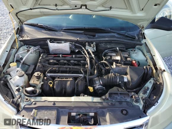 ✅ 2010 Ford Focus SE • VIN: 1FAHP3FN0AW149645 • Lot: 91670345. Wystawiony na Copart z przebiegiem Nie podano. Bezpłatny archiwum sprzedaży aukcyjnych z USA i szczegółowy raport historii pojazdu na DreamBid. Zdjęcie 11.