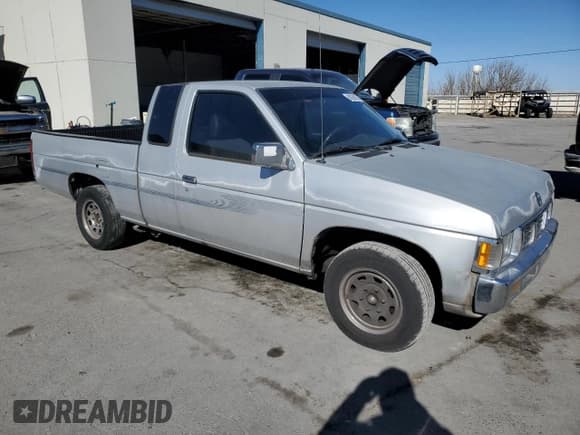 ✅ 1994 Nissan Frontier XE • VIN: 1N6SD16S5RC347523 • Lot: 88768075. Listed on Copart with 168,436 mi. Free auction sales archive from the USA and detailed vehicle history report at DreamBid. Image 4.