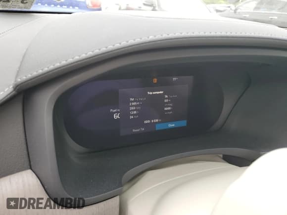 ✅ 2023 Volvo S90 • VIN: LVY062MA2PP317771 • Lot: 70174044. Wystawiony na Copart z przebiegiem 9 539 mil. Bezpłatny archiwum sprzedaży aukcyjnych z USA i szczegółowy raport historii pojazdu na DreamBid. Zdjęcie 9.