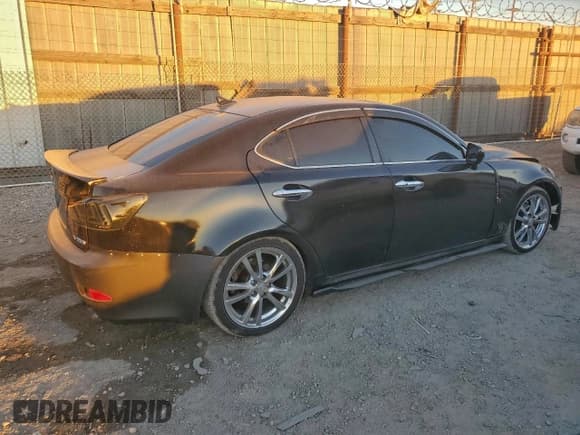 ✅ 2006 Lexus IS 250 • VIN: JTHBK262062004956 • Lot: 96110635. Listed on Copart with 185,845 mi. Free auction sales archive from the USA and detailed vehicle history report at DreamBid. Image 3.