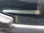 ✅ 2003 Saab 9-3 SE • VIN: YS3DF78K737001021 • Lot: 41773137. Wystawiony na IAAI z przebiegiem 119 774 mil. Bezpłatny archiwum sprzedaży aukcyjnych z USA i szczegółowy raport historii pojazdu na DreamBid. Zdjęcie 12.