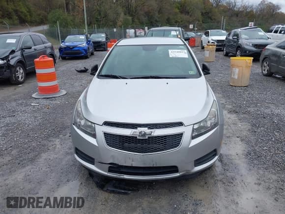 ✅ 2014 Chevrolet Cruze LS • VIN: 1G1PA5SHXE7478705 • Лот: 43540857. Опубликован ранее на IAAI с пробегом 164 841 миль. Бесплатный доступ к архиву аукционных продаж из США и подробный отчёт об истории автомобиля на DreamBid. Изображение 12.