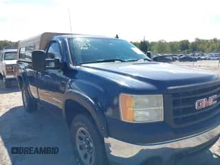 2008 GMC Sierra 1500 SLE1 with VIN 1GTEK14018Z205933, listed as a IAAI auction lot 43417464 with 142,175 mi miles and . Bid and sale history available at DreamBid. Image 1.