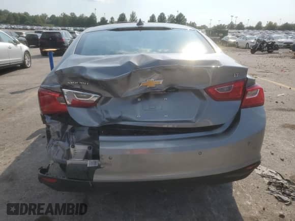 ✅ 2024 Chevrolet Malibu LT • VIN: 1G1ZD5ST2RF149996 • Lot: 69122305. Wystawiony na Copart z przebiegiem 11 036 mil. Bezpłatny archiwum sprzedaży aukcyjnych z USA i szczegółowy raport historii pojazdu na DreamBid. Zdjęcie 6.