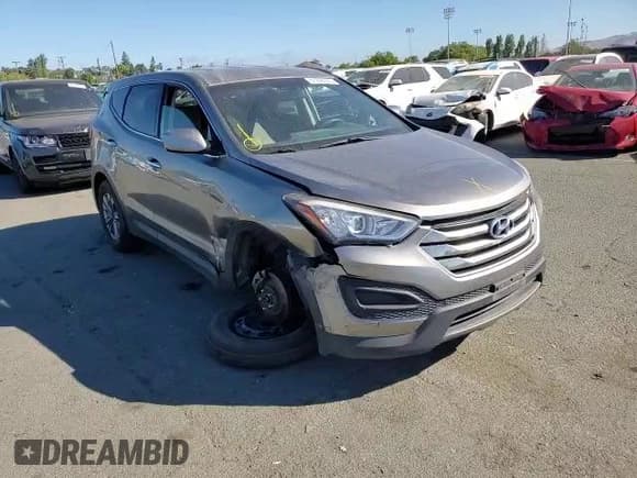 ✅ 2016 Hyundai Santa Fe • VIN: 5XYZTDLB9GG358950 • Лот: 61245063. Опубликован ранее на Copart с пробегом Не указан. Бесплатный доступ к архиву аукционных продаж из США и подробный отчёт об истории автомобиля на DreamBid. Изображение 11.