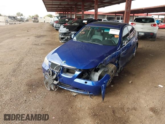 ✅ 2007 BMW 3 Series 328xi • VIN: WBAVC73557KP34433 • Lot: 38600499. Listed on IAAI with Not provided. Free auction sales archive from the USA and detailed vehicle history report at DreamBid. Image 16.