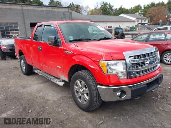 ✅ 2014 Ford F-150 XLT • VIN: 1FTFX1ET7EKF67137 • Lot: 43622562. Wystawiony na IAAI z przebiegiem 81 707 mil. Bezpłatny archiwum sprzedaży aukcyjnych z USA i szczegółowy raport historii pojazdu na DreamBid. Zdjęcie 13.