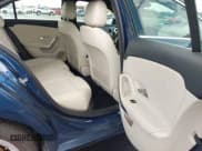 ✅ 2021 Mercedes-Benz A 220 • VIN: W1K3G4FB2MJ271379 • Lot: 42500376. Wystawiony na IAAI z przebiegiem 43 399 mil. Bezpłatny archiwum sprzedaży aukcyjnych z USA i szczegółowy raport historii pojazdu na DreamBid. Zdjęcie 8.