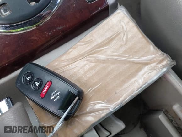 ✅ 2008 Suzuki Grand Vitara Luxury • VIN: JS3TE947684100216 • Lot: 43063527. Listed on IAAI with 124,721 mi. Free auction sales archive from the USA and detailed vehicle history report at DreamBid. Image 11.