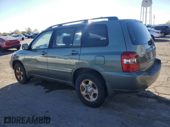 2005 Toyota Highlander with VIN JTEGD21A250110542, listed as a Copart auction lot 90881445 with 227,610 mi miles and Clean title. Bid and sale history available at DreamBid. Image 2.