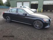 ✅ 2019 Mercedes-Benz C 300 • VIN: 55SWF8DB0KU313961 • Лот: 93093085. Опубликован ранее на Copart с пробегом 46 726 миль. Бесплатный доступ к архиву аукционных продаж из США и подробный отчёт об истории автомобиля на DreamBid. Изображение 4.