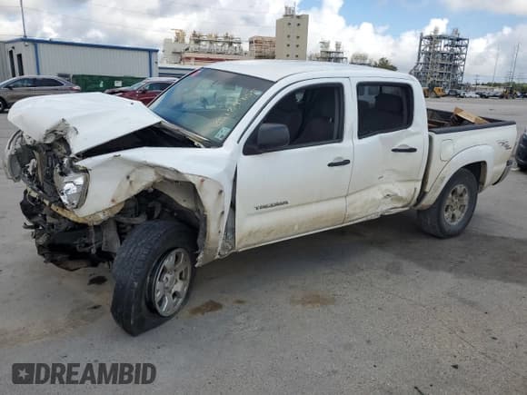 ✅ 2011 Toyota Tacoma PreRunner • VIN: 5TFJU4GN5BX008574 • Lot: 85189905. Listed on Copart with Not provided. Free auction sales archive from the USA and detailed vehicle history report at DreamBid. Image 1.